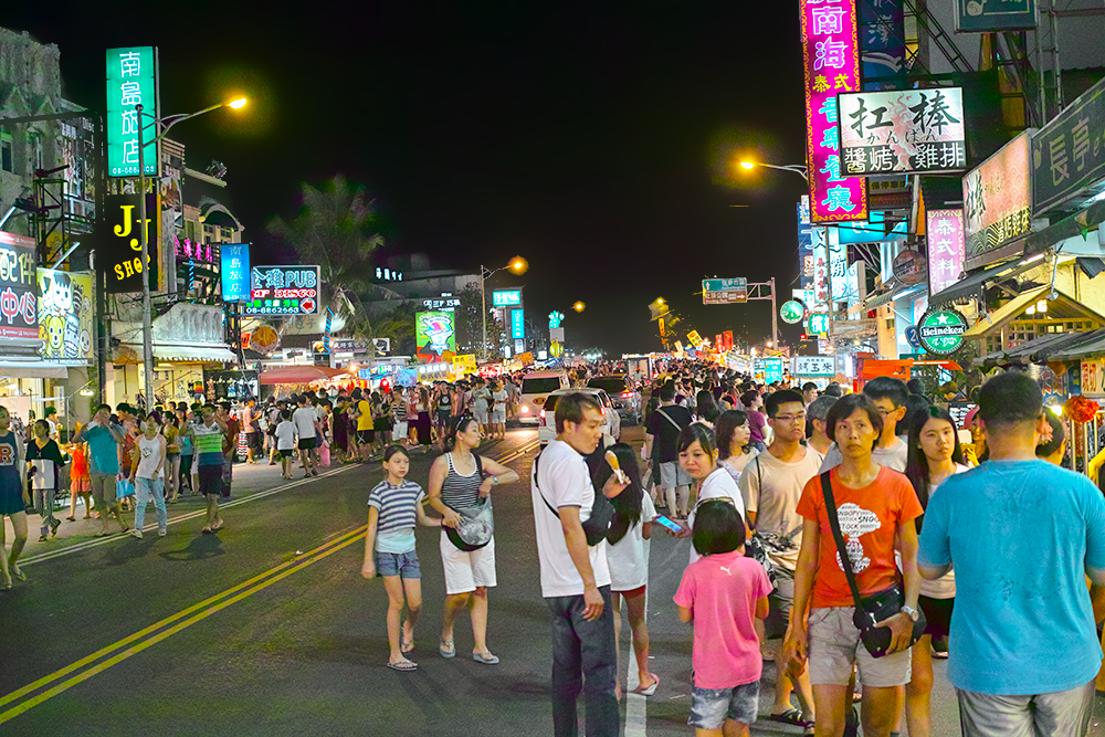 台灣では最南端の夜市