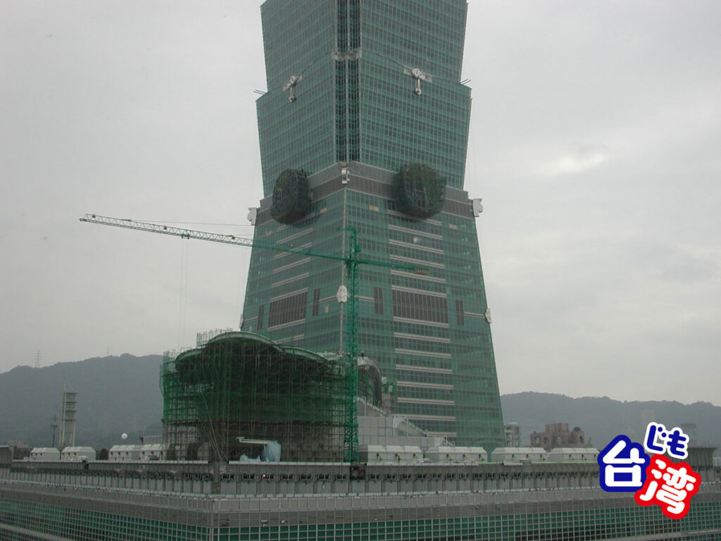 台北101建設中2003年1月・中腹部分